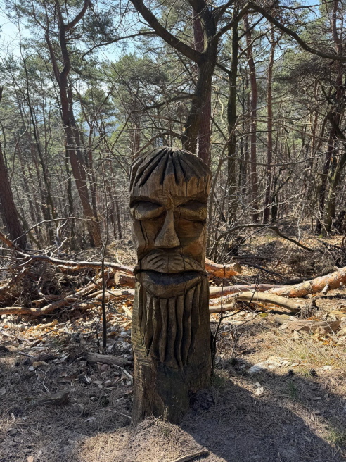 Waldgeister Skulptur